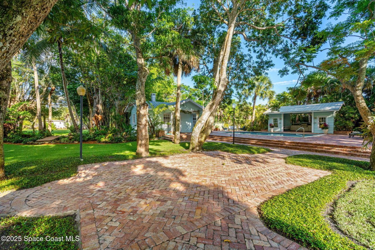 1101 River Road, Melbourne Beach, FL 32951 Photo