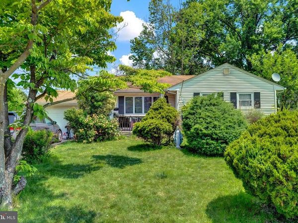33 SHERBROOKE ROAD, EWING, NJ 08638