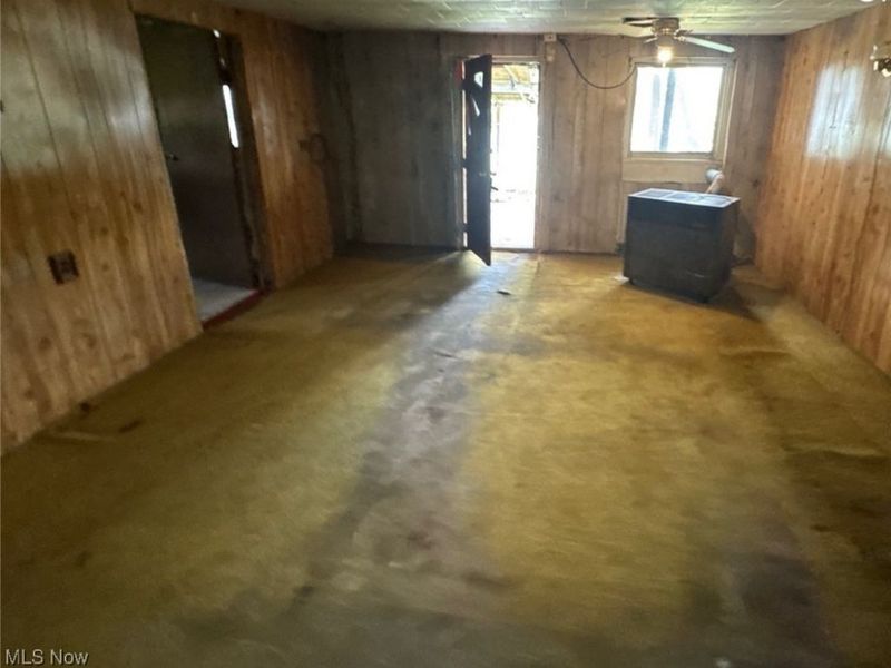 14 Lincoln Street, Salineville, OH 43945 Photo 5