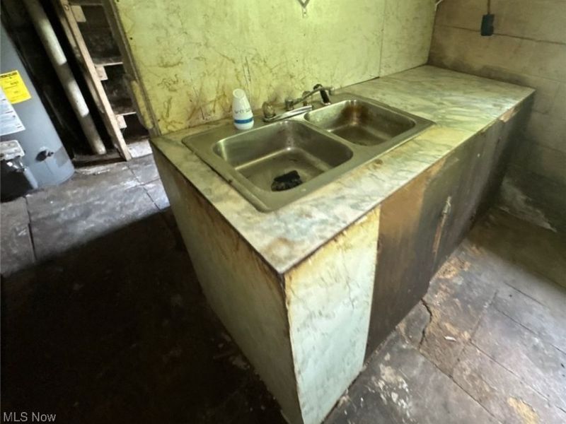 14 Lincoln Street, Salineville, OH 43945 Photo 8