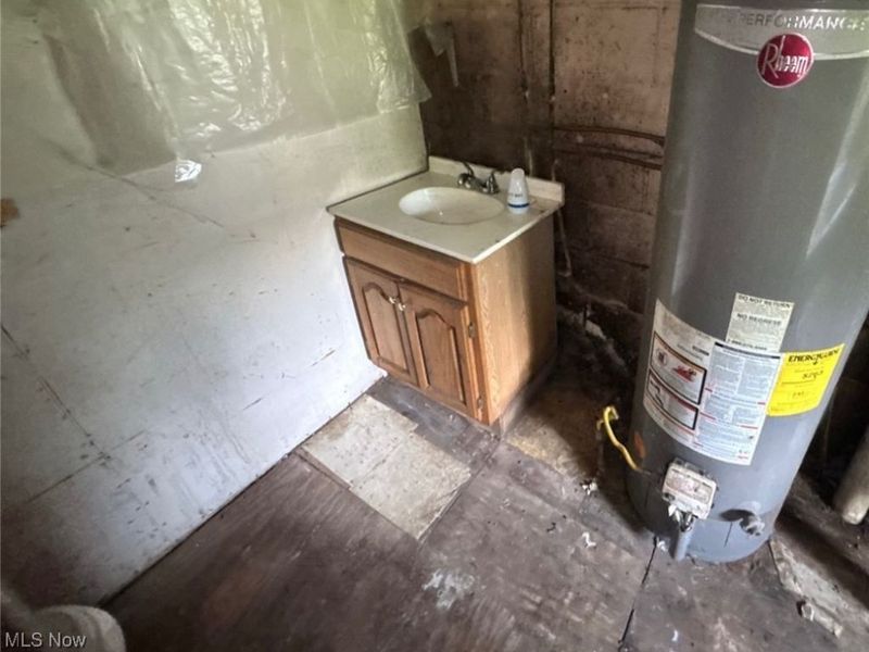 14 Lincoln Street, Salineville, OH 43945 Photo 9