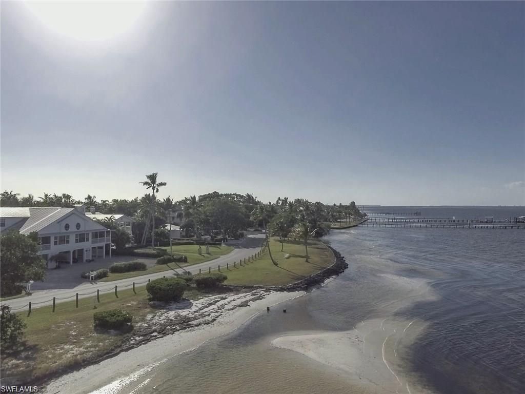 16671 Seagull Bay Ct, Bokeelia, FL 33922 Photo