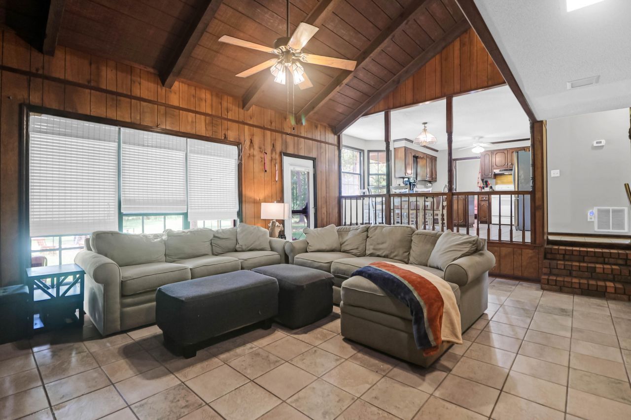 1660 Boyd N Hayes Road Photo 15