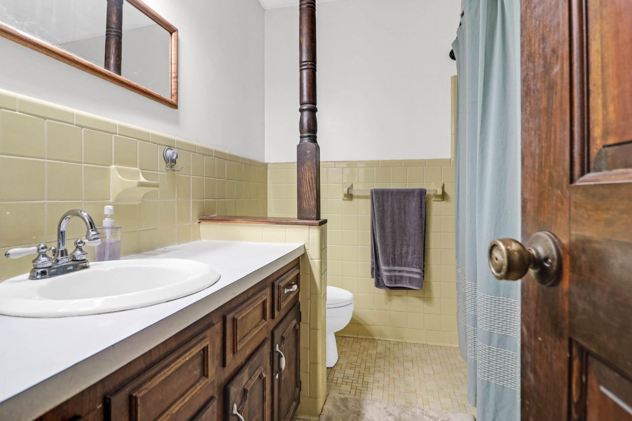 1660 Boyd N Hayes Road Photo 22