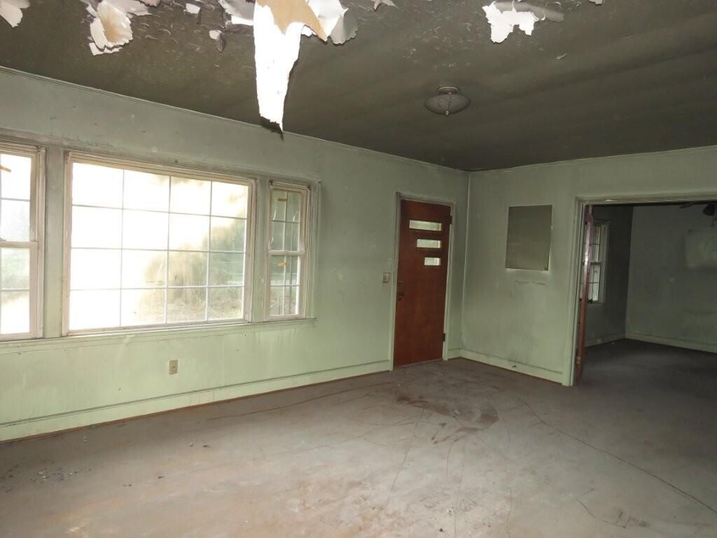 249 Smoak Street Photo 9