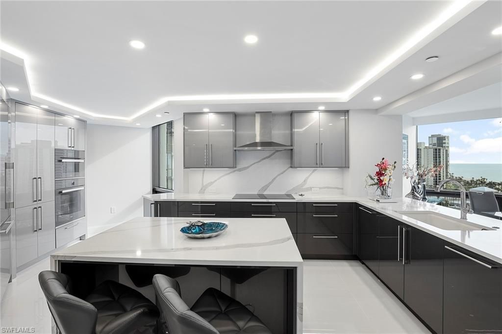 4751 Gulf Shore Blvd N, Unit 1408, Naples, FL 34103 Photo