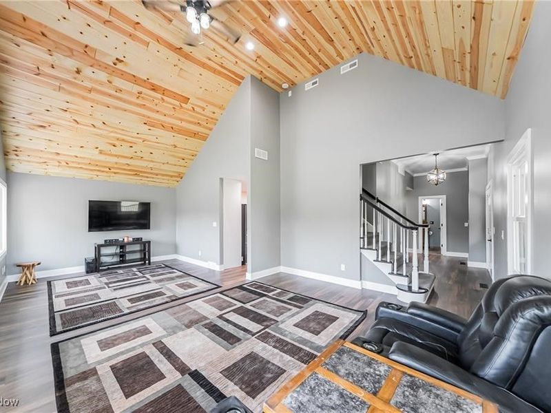 9180 Bender Road, North Ridgeville, OH 44039 Photo 7