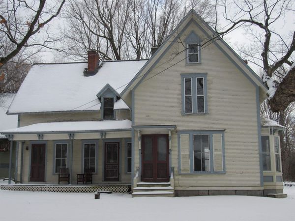 2293 main Street, Isle La Motte, VT 05463