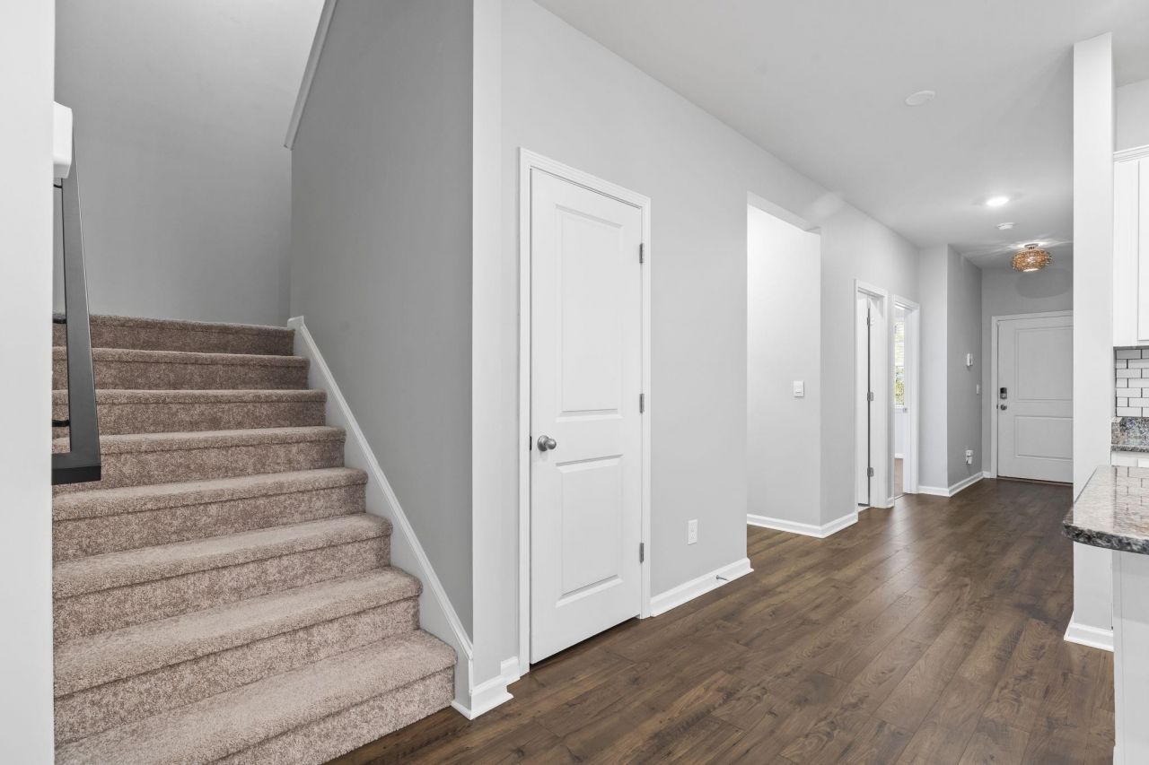 129 Vineyard Place Photo 10