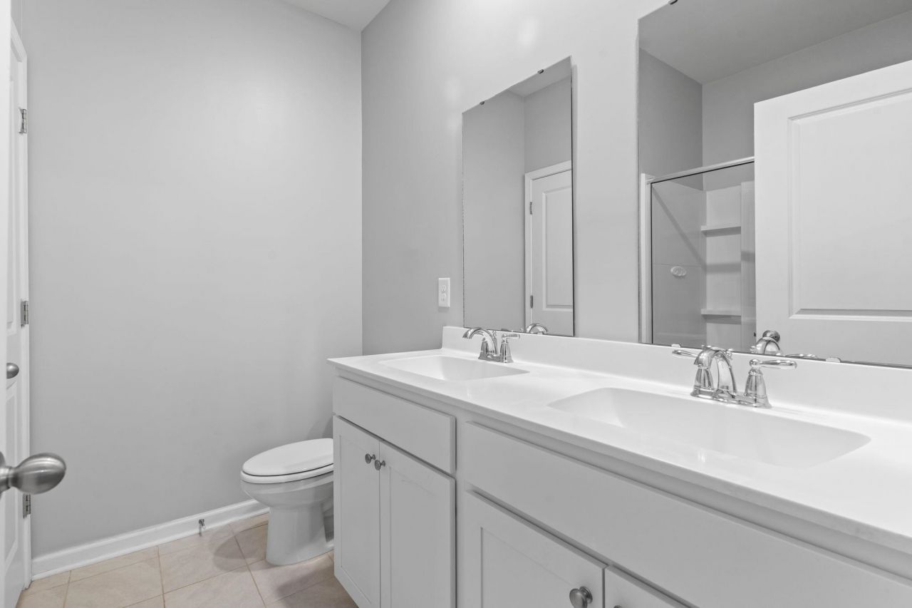 129 Vineyard Place Photo 14