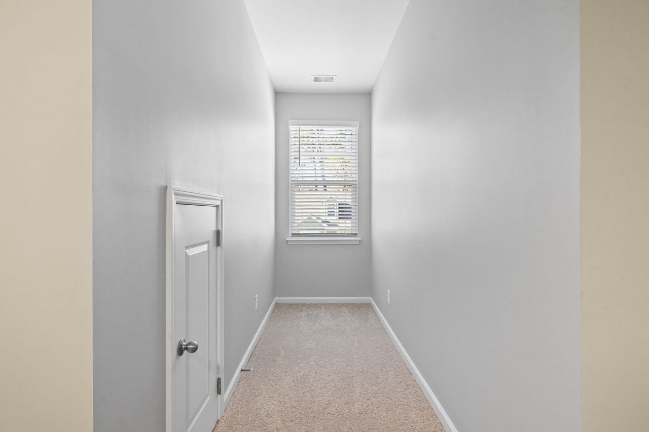 129 Vineyard Place Photo 19