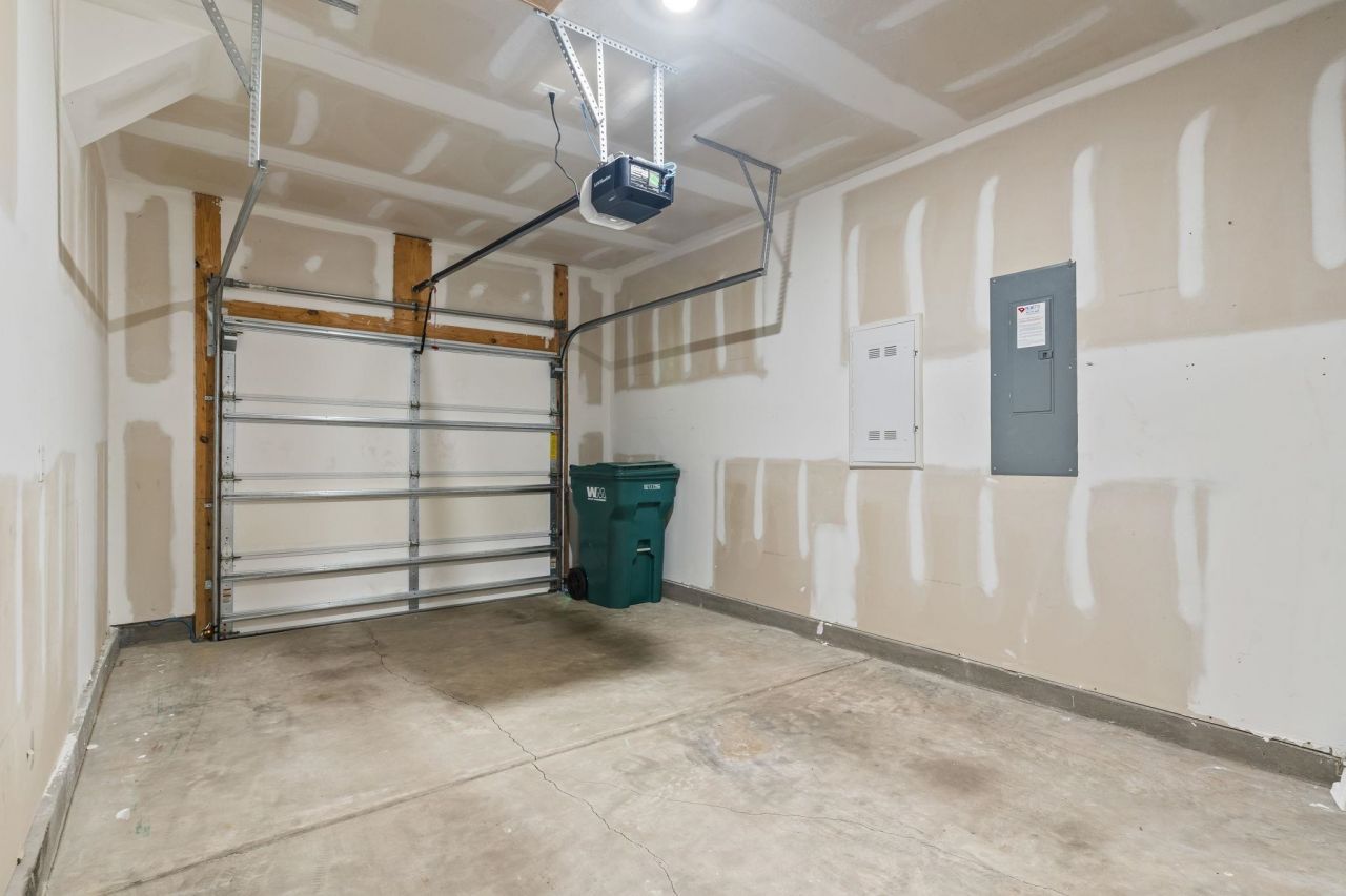 129 Vineyard Place Photo 21