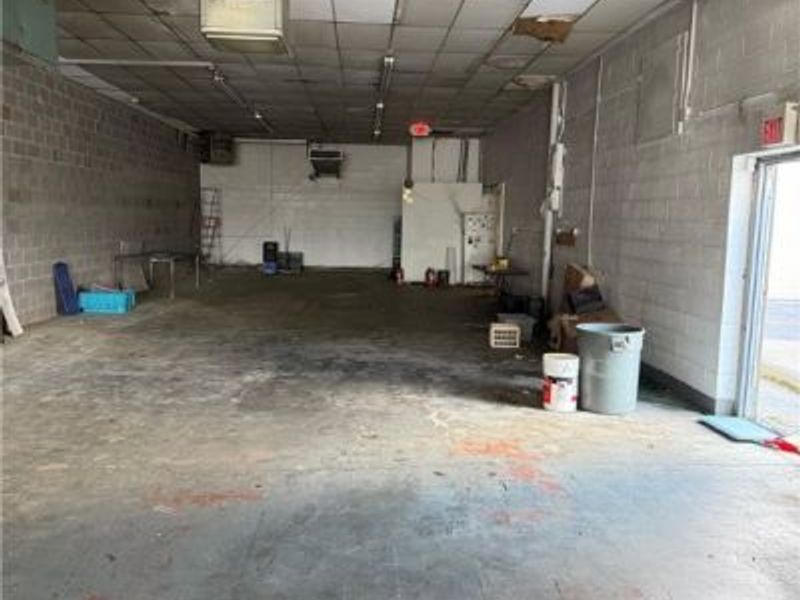 5370 Ridge Road, Parma, OH 44129 Photo 5