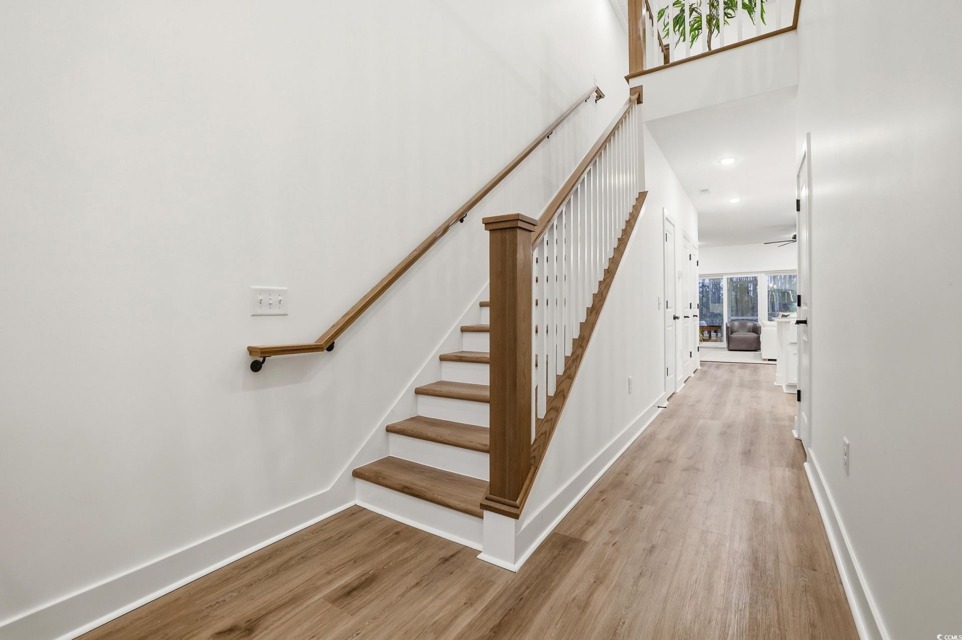 6876 Water Tower Rd. Photo 18