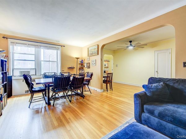 118-11 84th Avenue, Unit 415, Kew Gardens, NY 11415