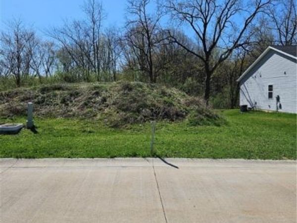 57 Hubbell Way, Bedford, OH 44146