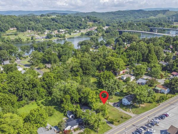 509 Race St, Kingston, TN 37763