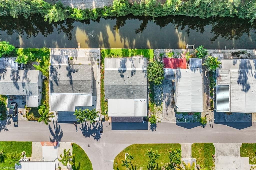 7084 Drum Dr, Saint James City, FL 33956 Photo