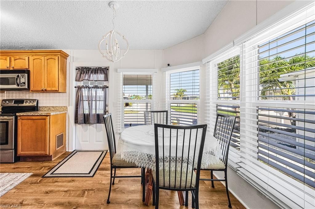 7084 Drum Dr, Saint James City, FL 33956 Photo