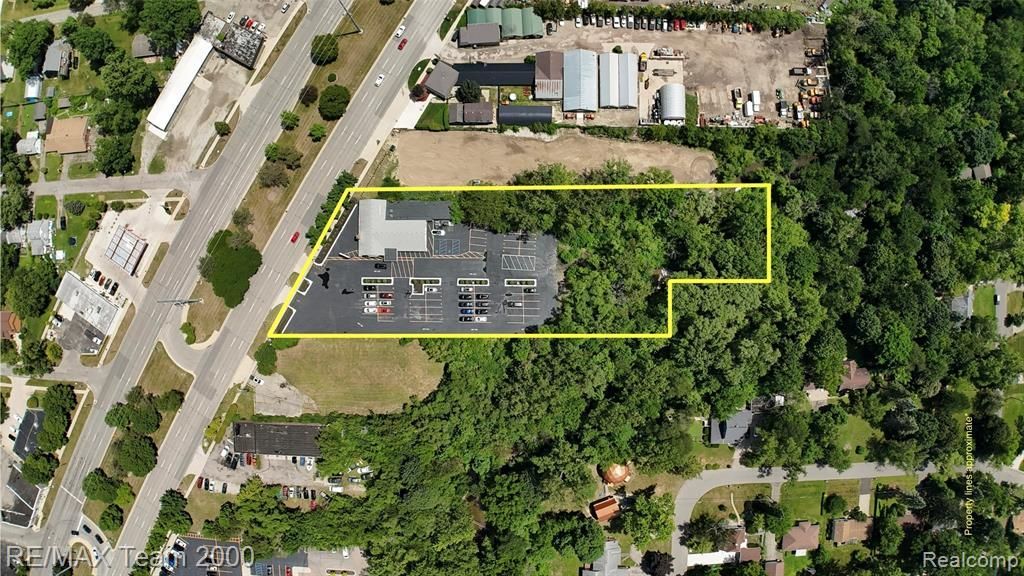 28975 Grand River Avenue, Farmington, MI 48336 Main Photo