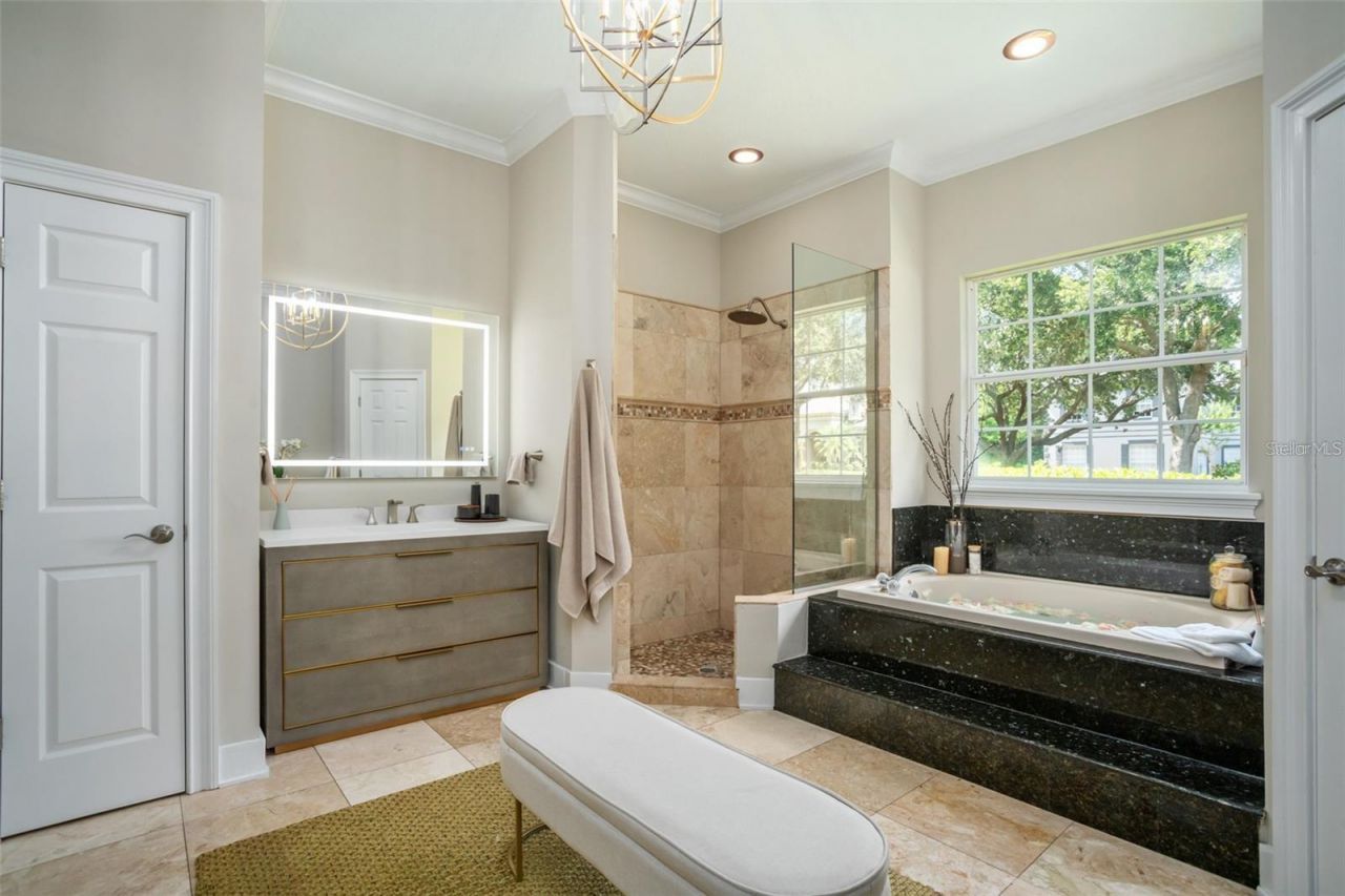 8704 Crestgate Circle, Orlando, FL 32819 Photo