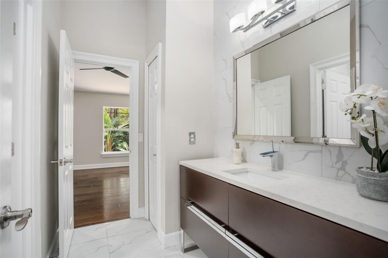 8704 Crestgate Circle, Orlando, FL 32819 Photo