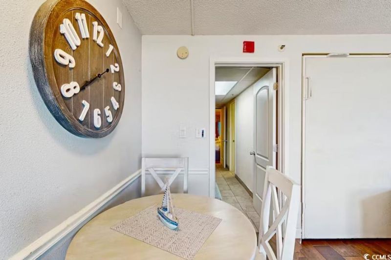 6804 N Ocean Blvd. Photo 16