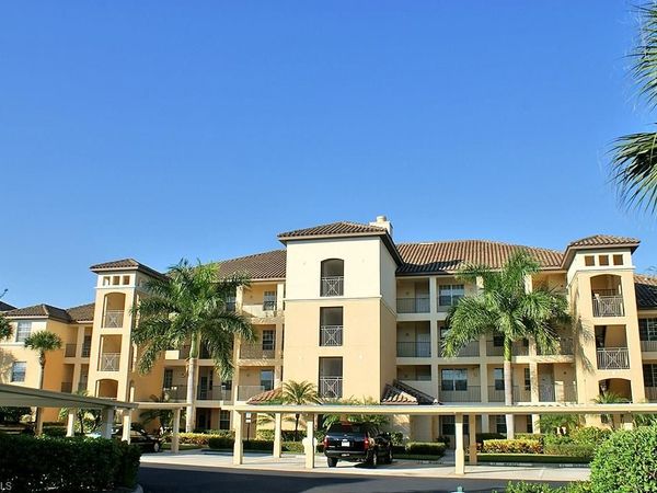 4640 Turnberry Lake DR, Unit 403, ESTERO, FL 33928