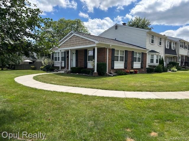 19663 Ironwood Court, Northville, MI 48167 Main Photo