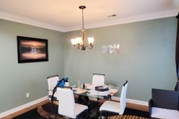 244 Devonshire Drive photo 4