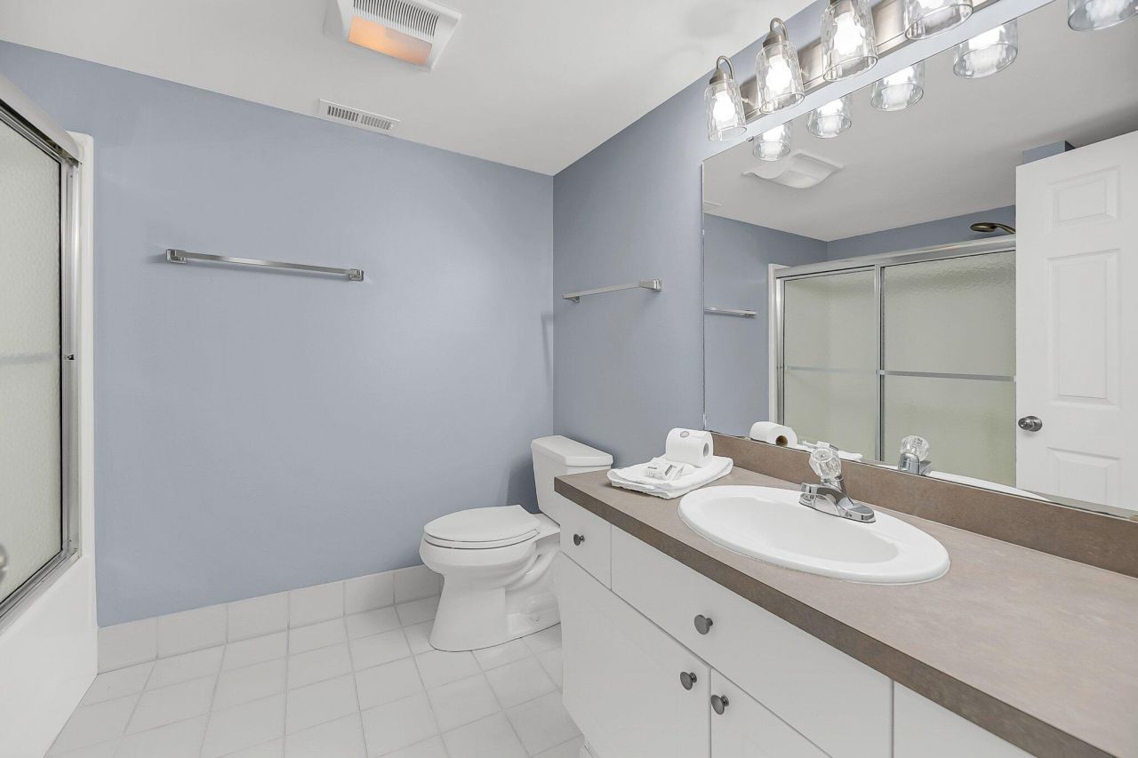 2395 Folly Road Photo 13