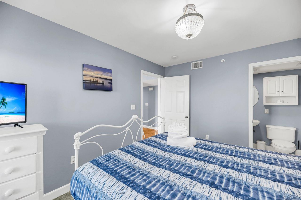 2395 Folly Road Photo 19