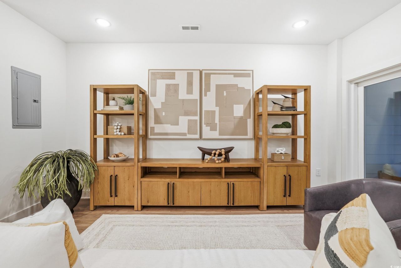 6876 Water Tower Rd. Photo 18