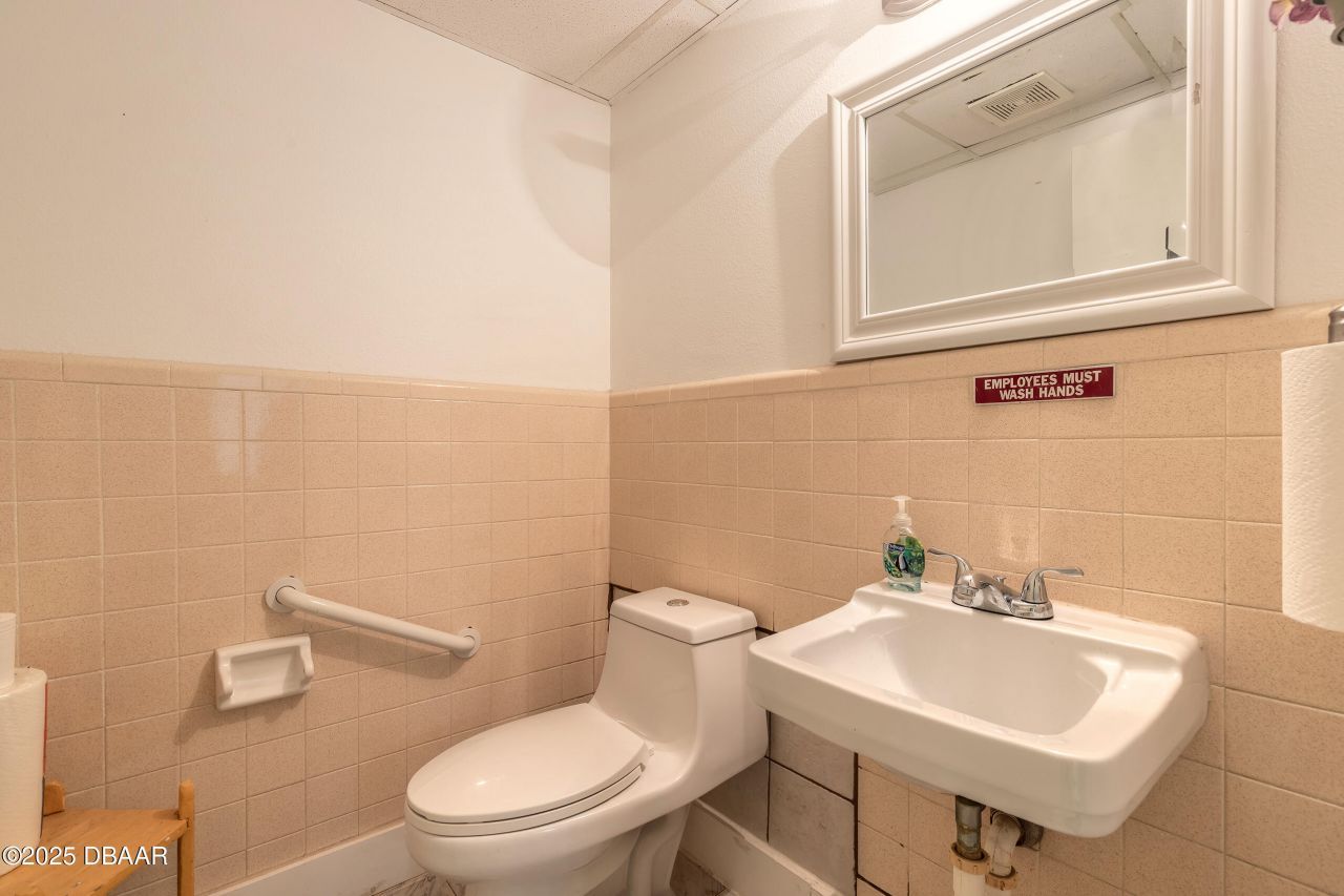 258 Riverside Drive, Holly Hill, FL 32117 Photo