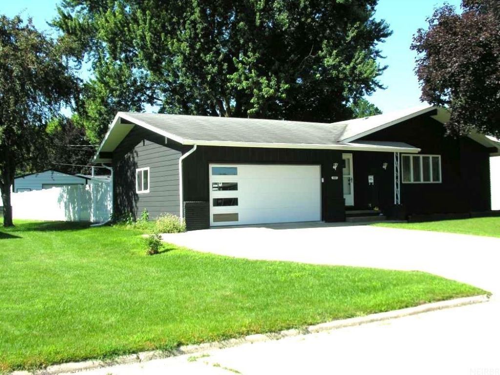426 Poplar Street, Osage, IA 50461 Main Photo