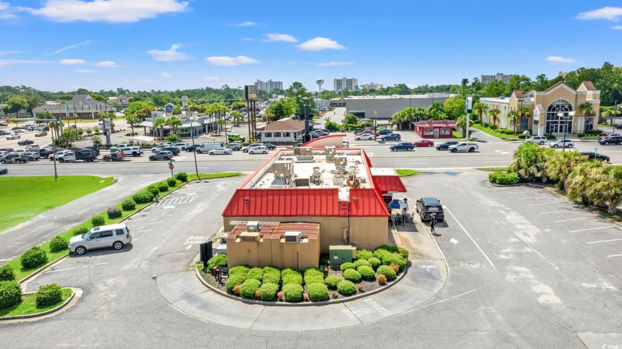 70 Highway 17 South Photo 14