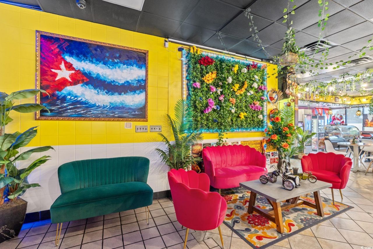 70 Highway 17 South Photo 29