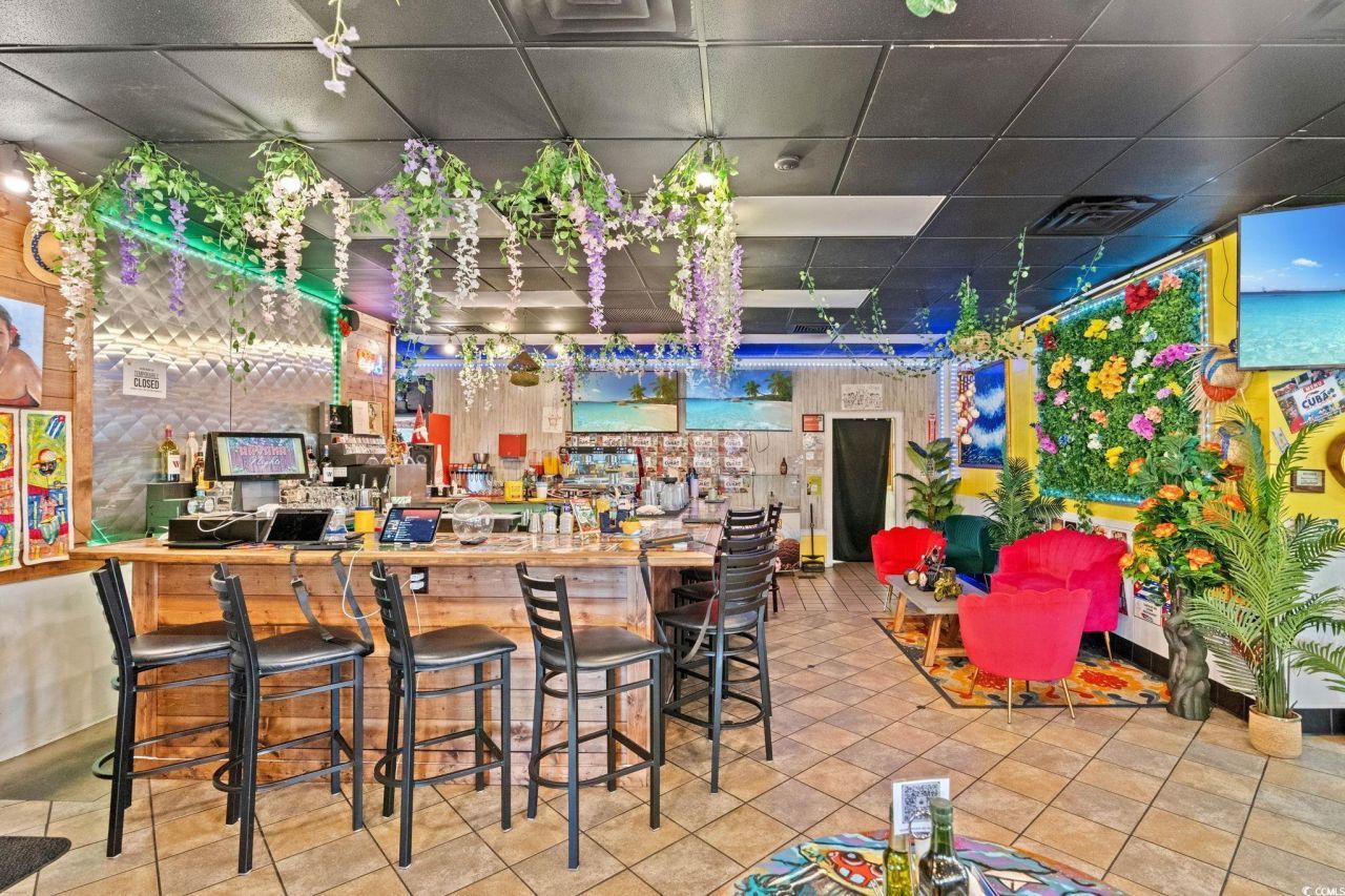 70 Highway 17 South Photo 31