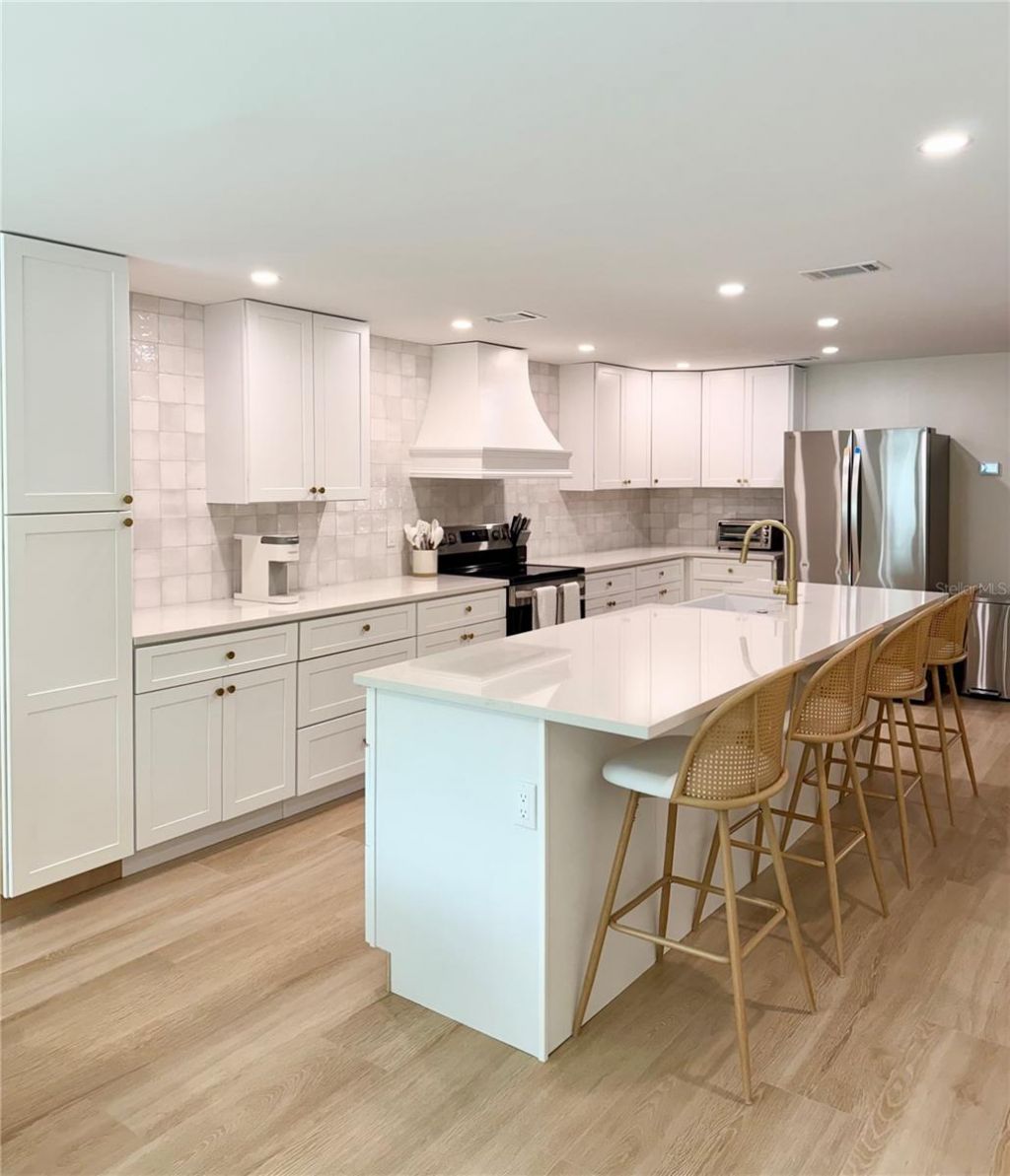 156 N Blvd Of The Presidents, Sarasota, FL 34236 Photo