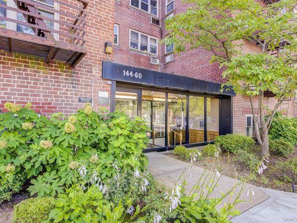 144-60 Gravett Road, Unit 4J, Flushing, NY 11367
