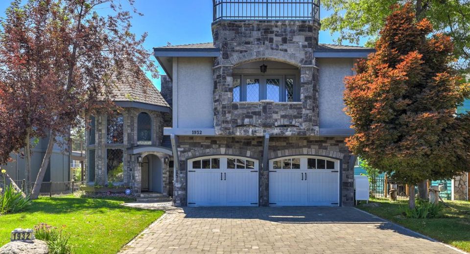 1932 Kokanee Way, South Lake Tahoe, CA 96150 Photo