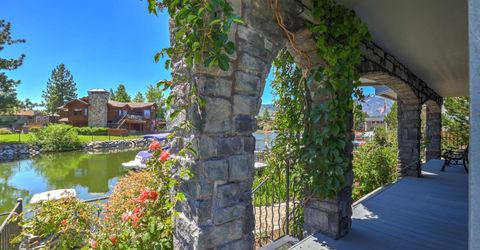 1932 Kokanee Way, South Lake Tahoe, CA 96150 Photo