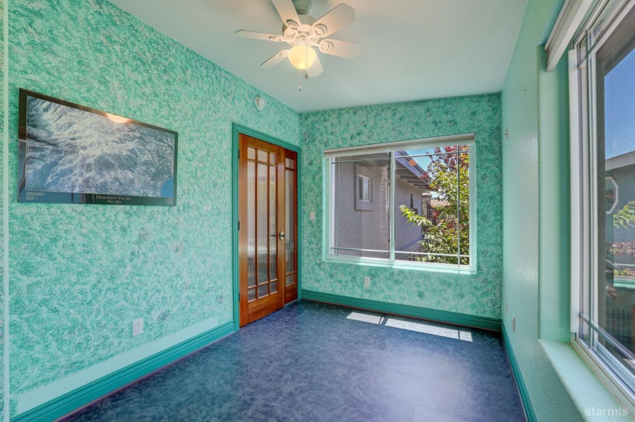 1932 Kokanee Way, South Lake Tahoe, CA 96150 Photo