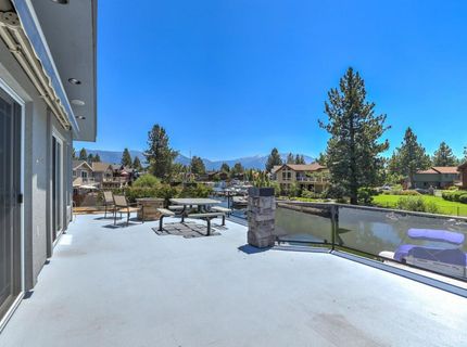 1932 Kokanee Way, South Lake Tahoe, CA 96150 Photo