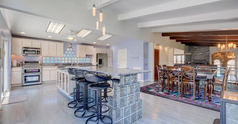 1932 Kokanee Way, South Lake Tahoe, CA 96150 Photo