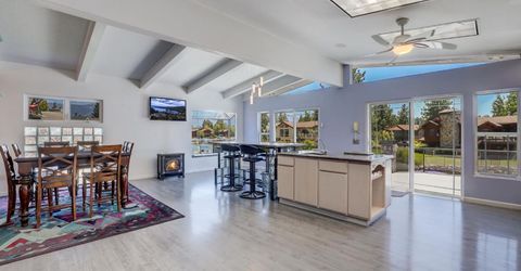 1932 Kokanee Way, South Lake Tahoe, CA 96150 Photo