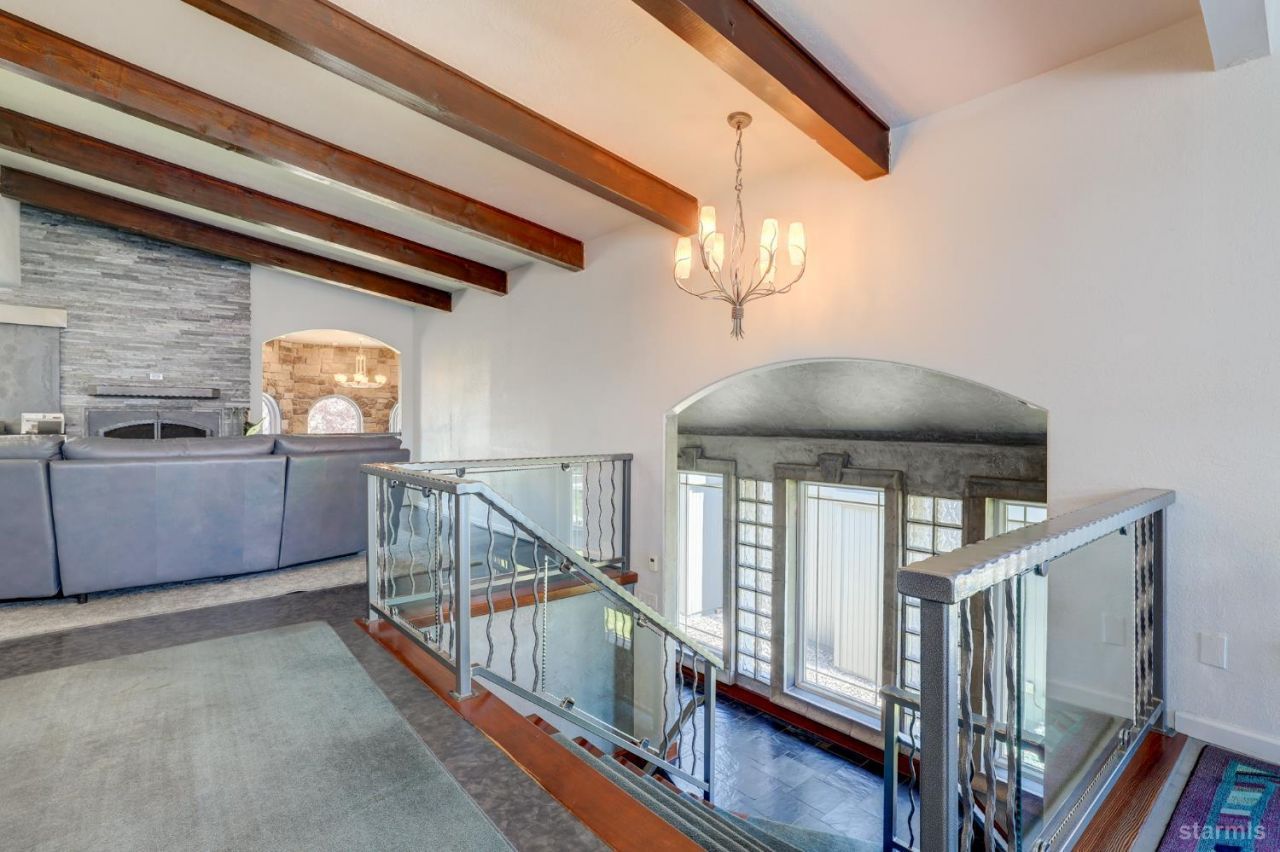 1932 Kokanee Way, South Lake Tahoe, CA 96150 Photo