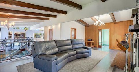 1932 Kokanee Way, South Lake Tahoe, CA 96150 Photo