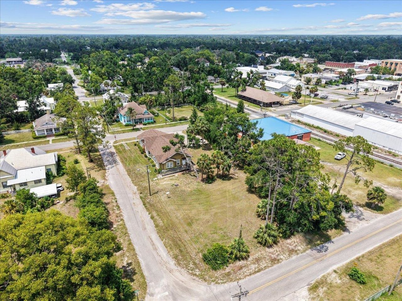 315 W Green Street, Perry, FL 32347 Photo