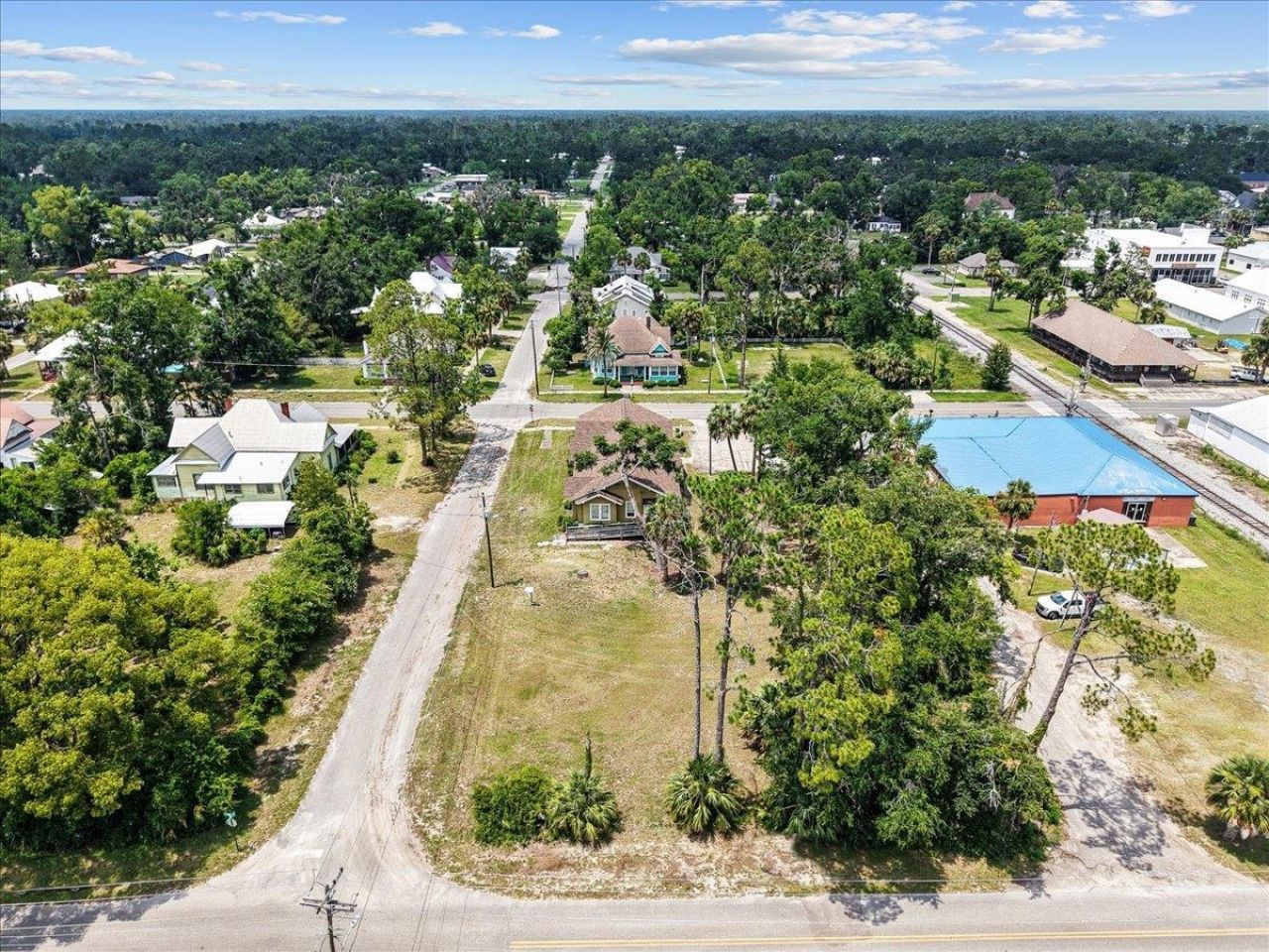 315 W Green Street, Perry, FL 32347 Photo